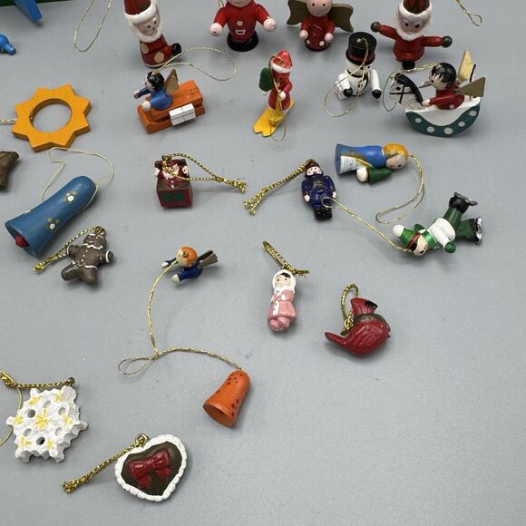 Kurt Adler Wood Gift Tower Tree Advent Calendar Star 13" Tall 25 Mini Orn READ - Picture 9 of 15